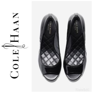 LIQUIDATION! COLE HAAN WEDGE HEELS SZ: 7.5